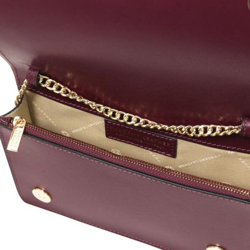 Opera - Leather clutch with chain strap